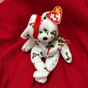 Ty The Beanie Babies Collection 1998 Holiday Teddy. Jingle Bell in Hat.